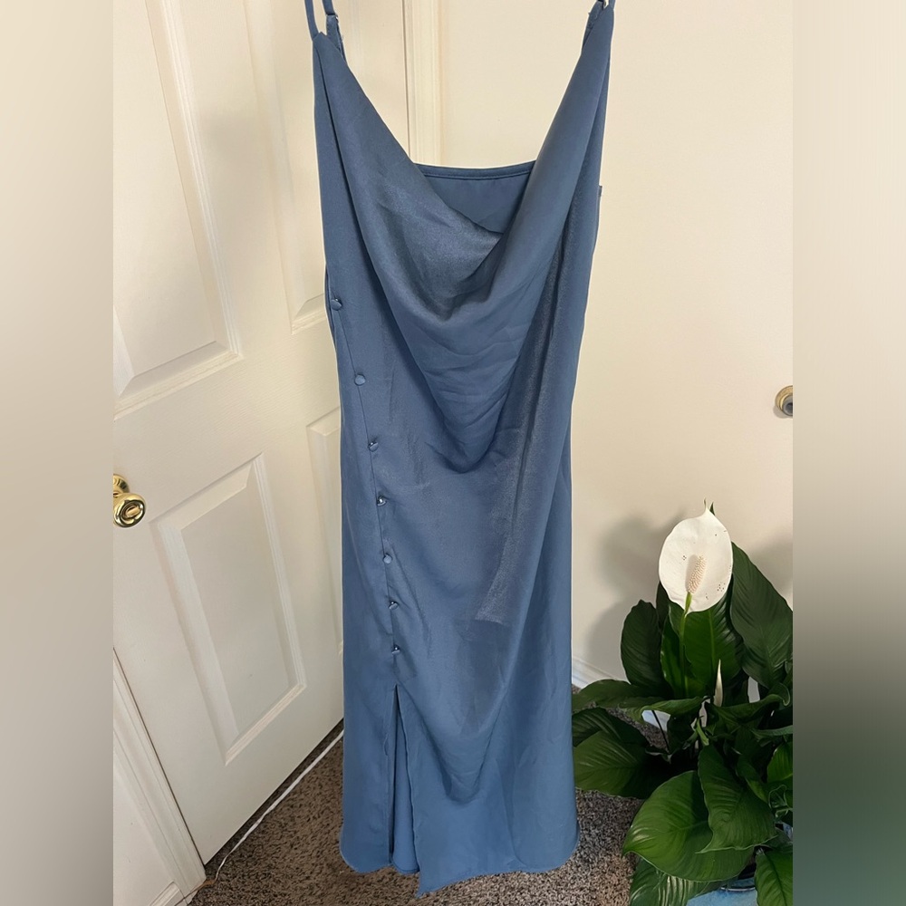 Elegant Blue Sleeveless Dress